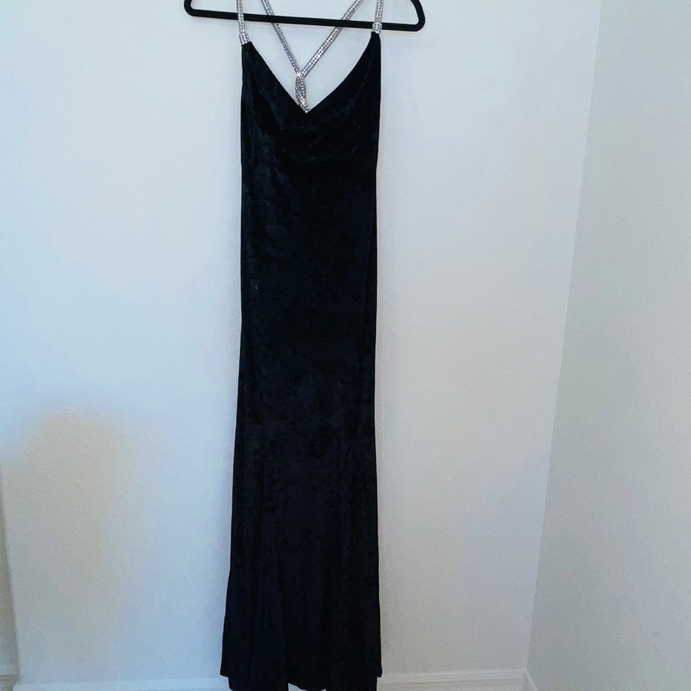 Camille La Vie Black Crushed Velvet Rhinestone Strap Evening Gown Dress Sz 4 NWT